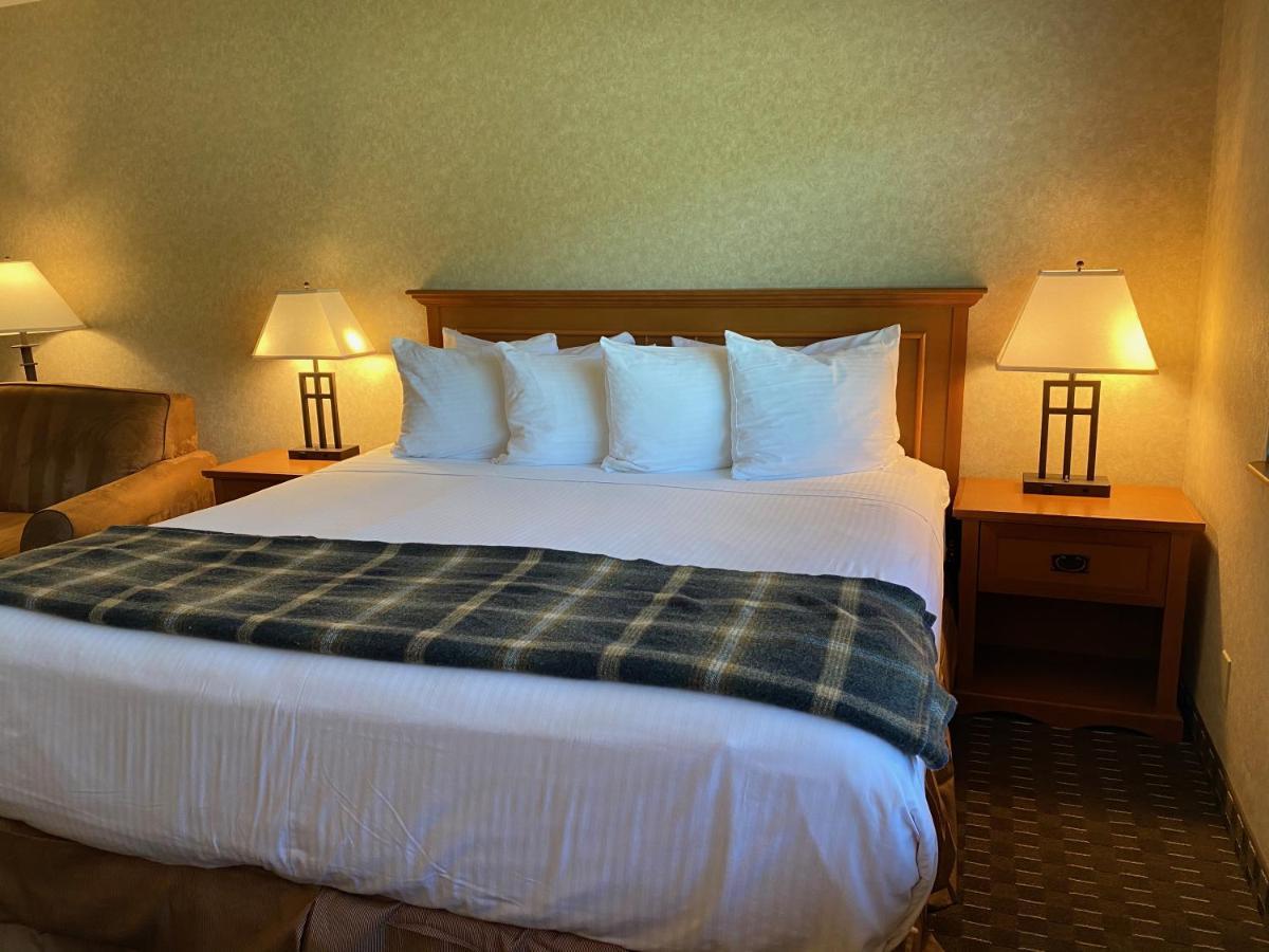 Hotel Cousin's Country